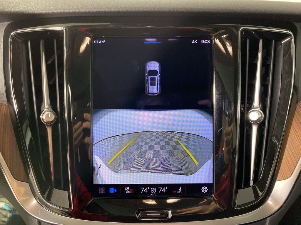 2023 Volvo V60 Cross Country B5 Plus