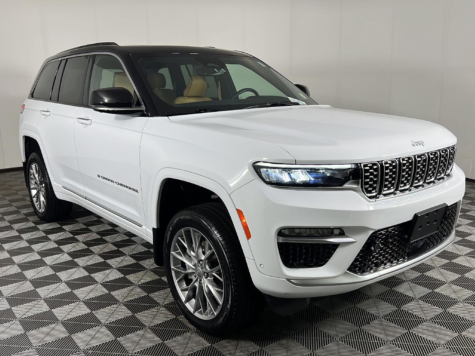 2025 Jeep Grand Cherokee Summit