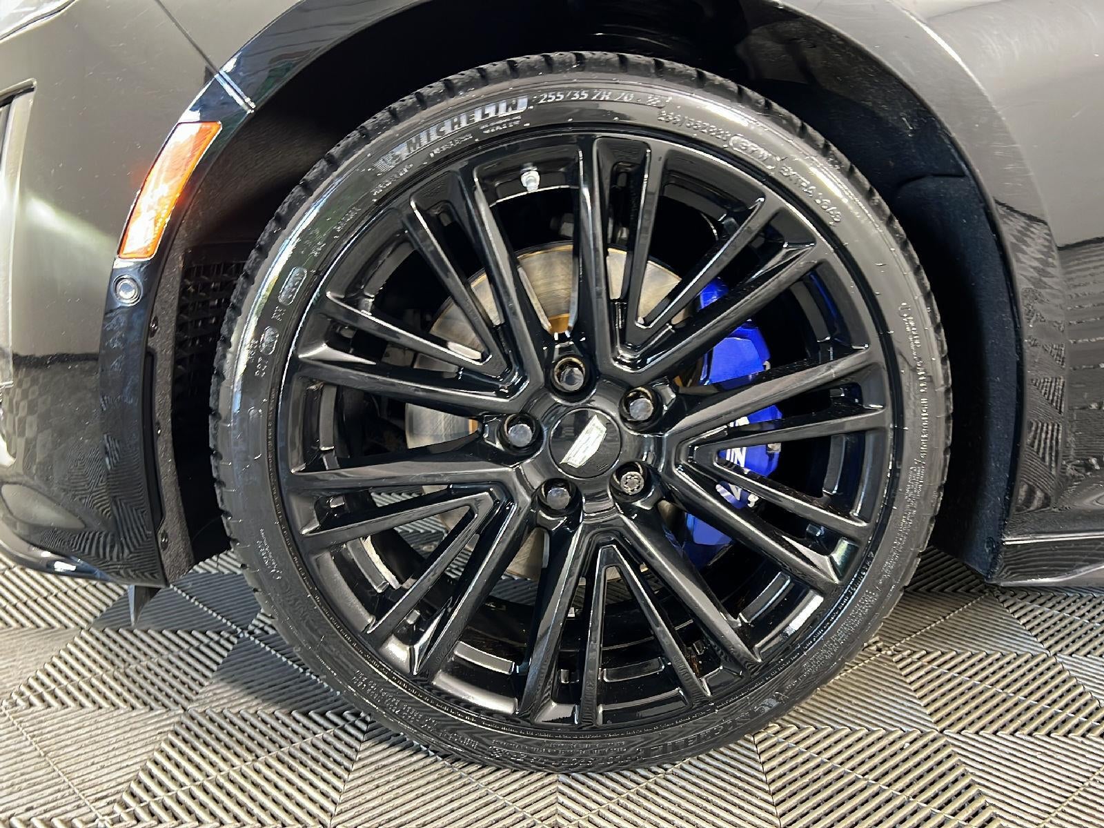 2022 Cadillac CT5-V Base