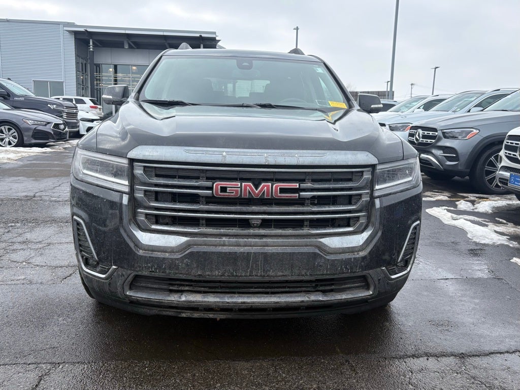 2022 GMC Acadia AT4