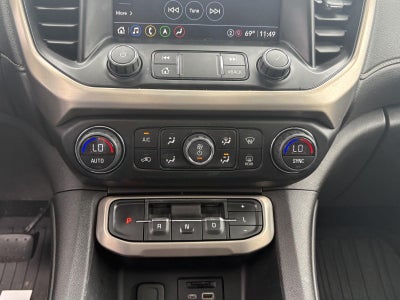 2022 GMC Acadia Denali