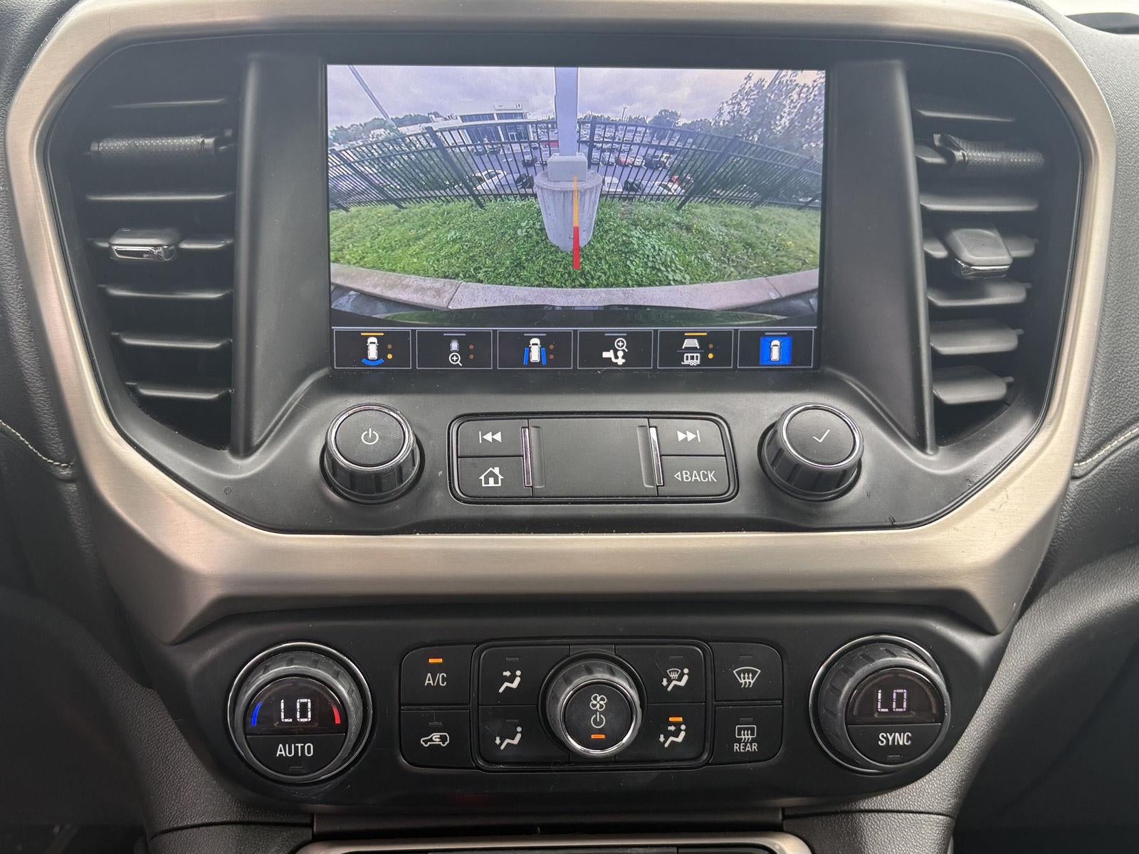2022 GMC Acadia Denali