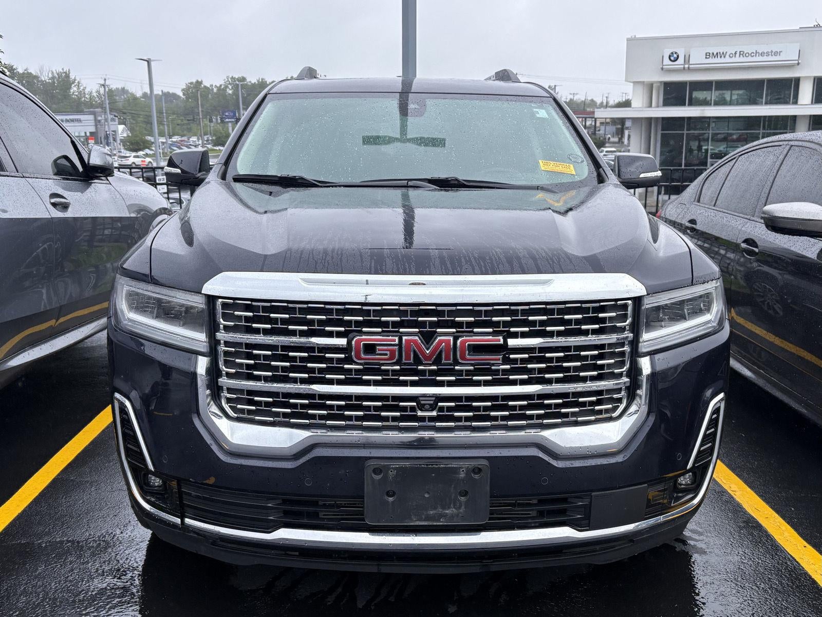 2022 GMC Acadia Denali