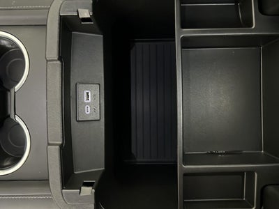 2023 GMC Yukon SLE