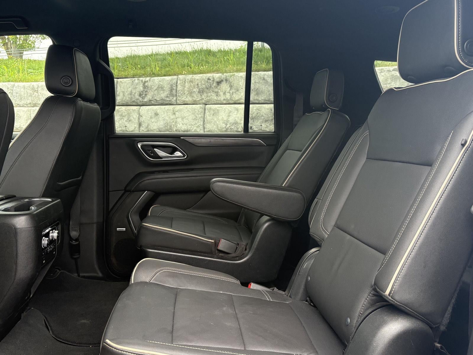 2022 GMC Yukon XL SLT