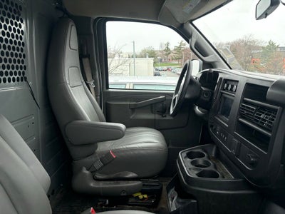 2024 GMC Savana 2500 Work Van