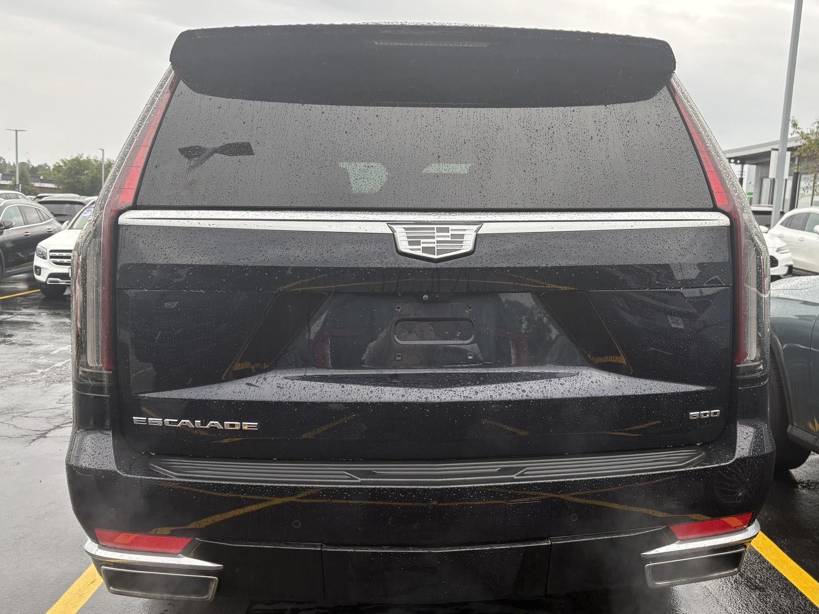 2022 Cadillac Escalade Esv Premium Luxury