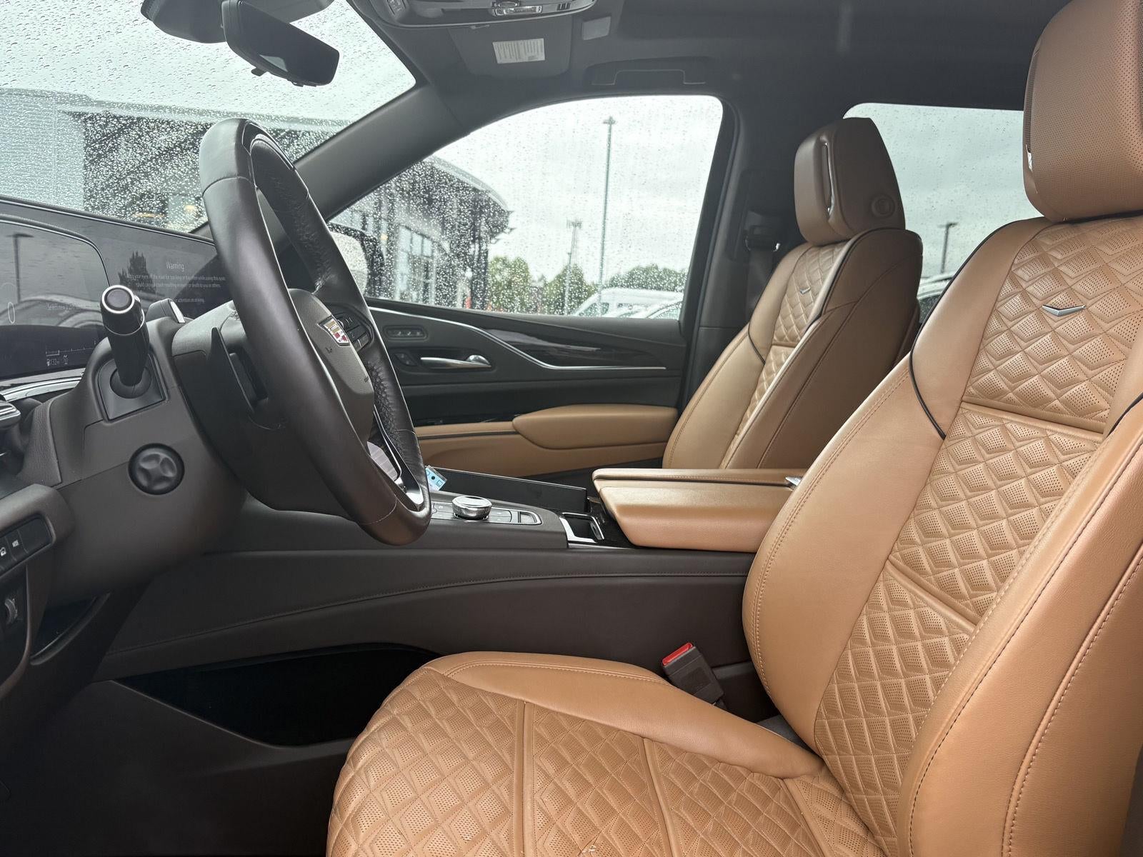2022 Cadillac Escalade Esv Premium Luxury