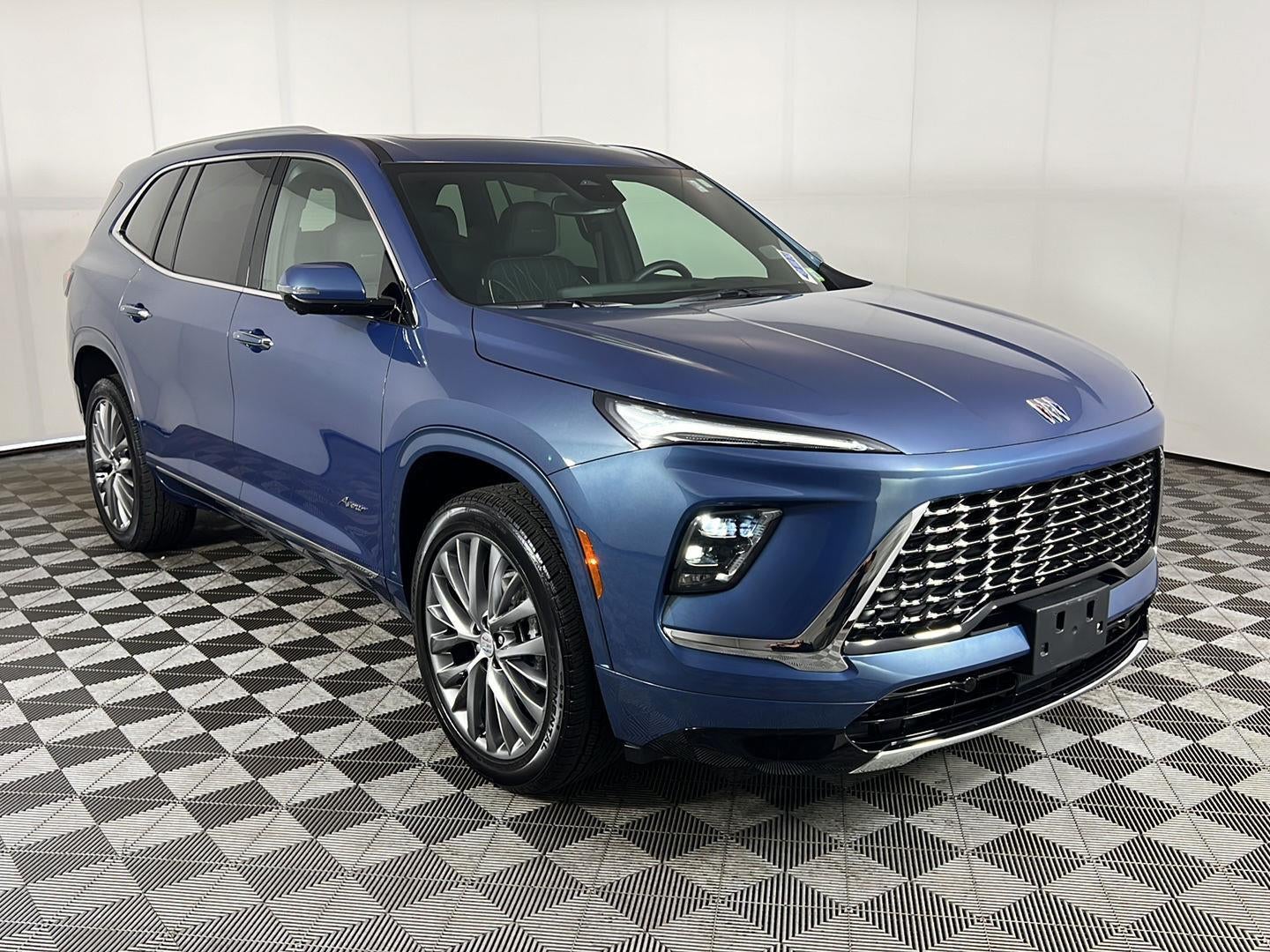 2025 Buick Enclave Avenir