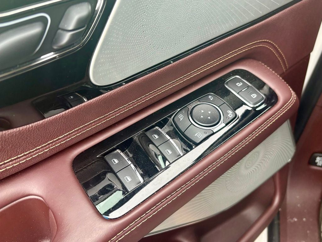 2023 Lincoln Aviator Black Label