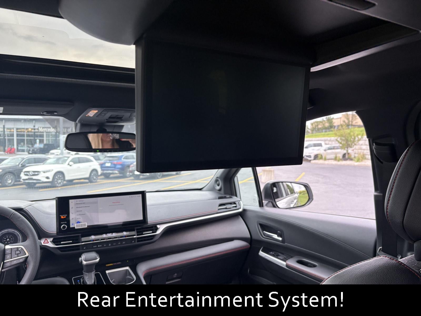2025 Toyota Sienna XSE 7-Passenger