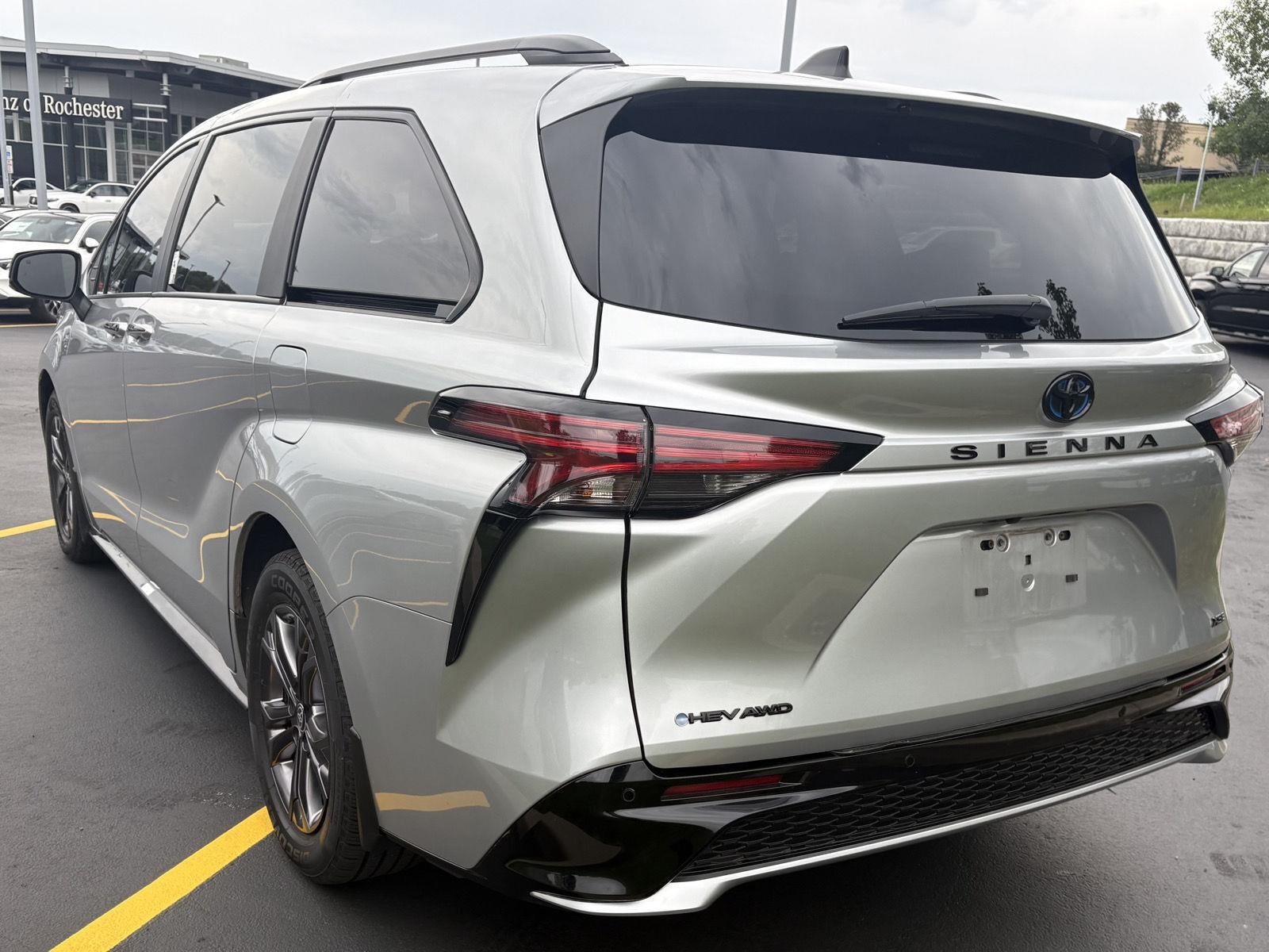 2025 Toyota Sienna XSE 7-Passenger