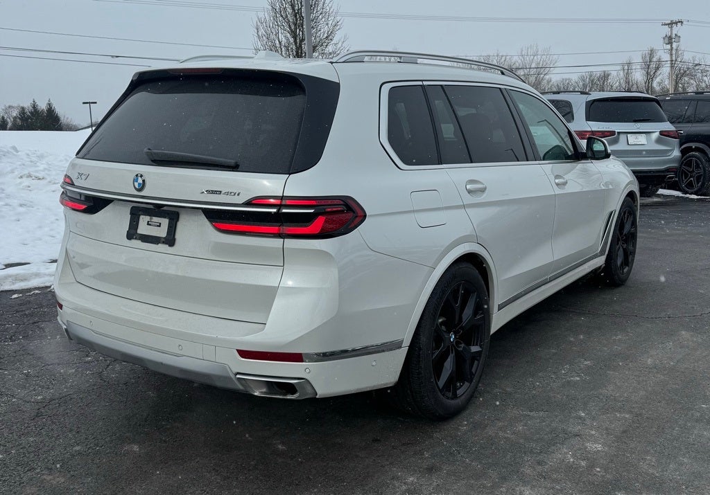 2023 BMW X7 xDrive40i