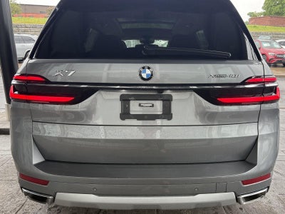 2024 BMW X7 xDrive40i