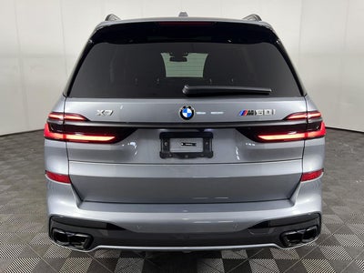 2025 BMW X7 M60i