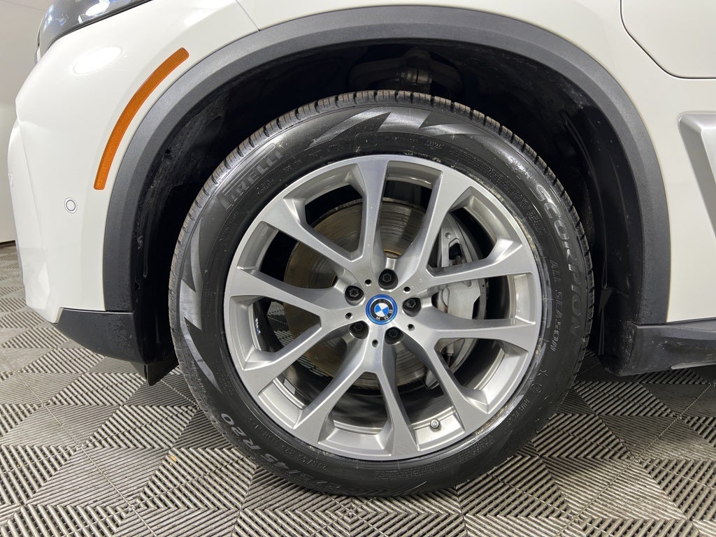 2025 BMW X5 xDrive50e