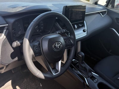 2024 Toyota Corolla Cross LE