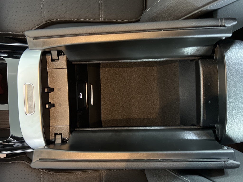 2025 Mercedes-Benz C-Class C 300 4MATIC®