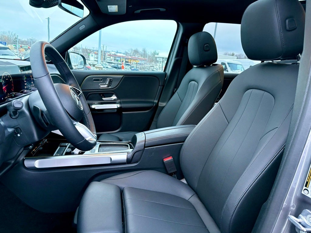 2025 Mercedes-Benz GLB GLB 250 4MATIC®