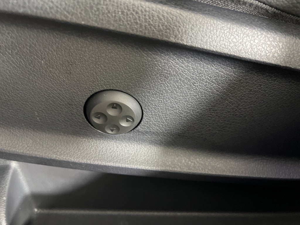 2025 Mercedes-Benz GLB GLB 250 4MATIC®