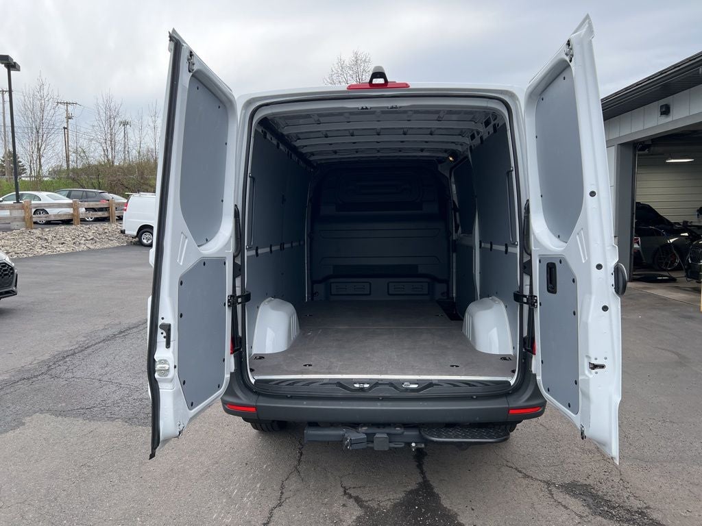 2025 Mercedes-Benz Sprinter 2500 Cargo 144 WB