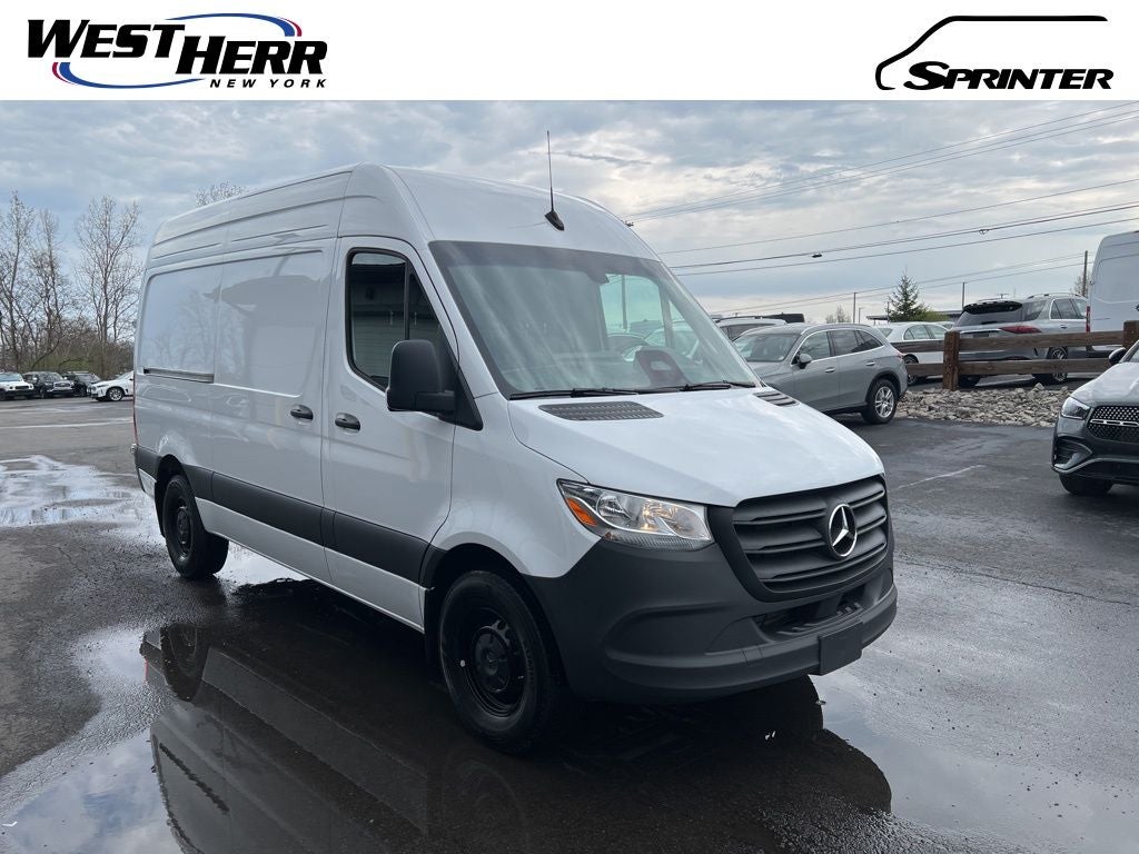 2025 Mercedes-Benz Sprinter 2500 Cargo 144 WB