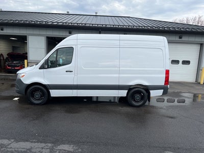 2025 Mercedes-Benz Sprinter 2500 Cargo 144 WB