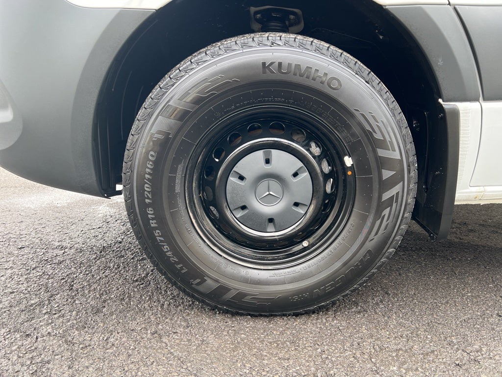 2025 Mercedes-Benz Sprinter 2500 Cargo 170 WB High Roof