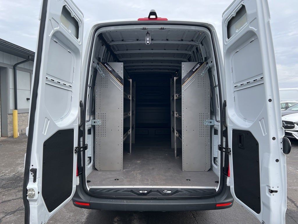 2025 Mercedes-Benz Sprinter 2500 Cargo 170 WB High Roof