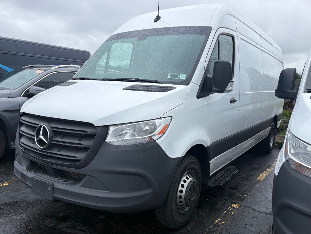 2024 Mercedes-Benz Sprinter 4500 Cargo Van 170 in. WB