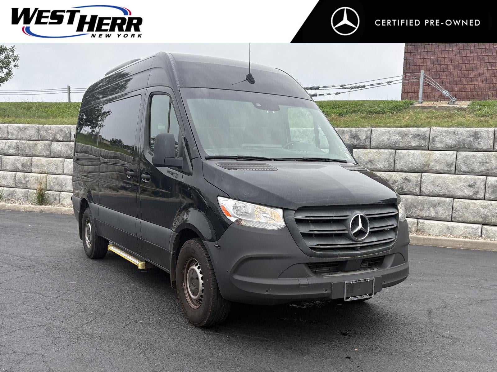2022 Mercedes-Benz Sprinter Passenger Van Base