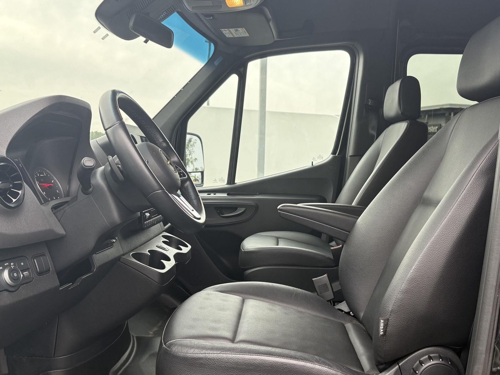 2022 Mercedes-Benz Sprinter Passenger Van Base