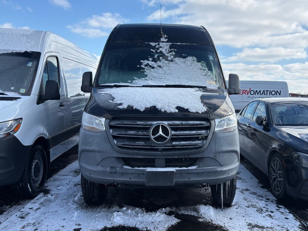 2019 Mercedes-Benz Sprinter 2500 Passenger 144 WB High Roof