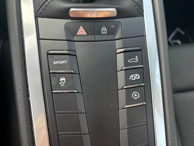 2019 Porsche 718 Cayman Base