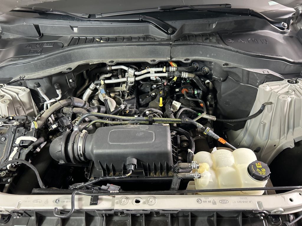 2021 Ford Explorer Base