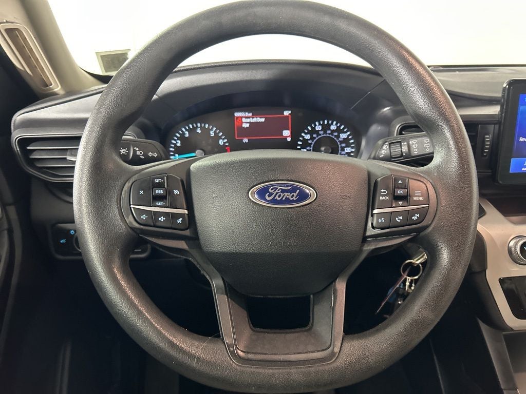 2021 Ford Explorer Base