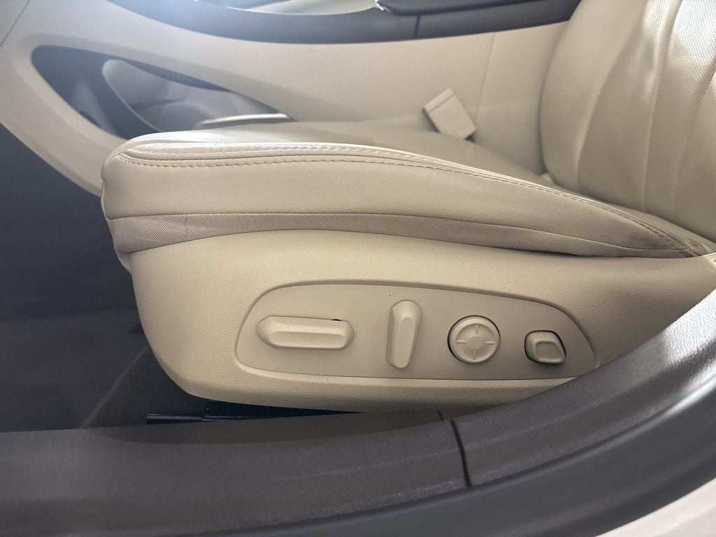 2017 Buick LaCrosse Premium I Group