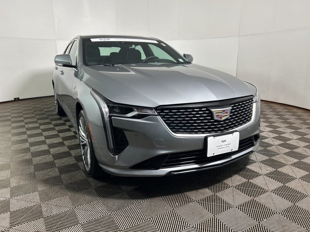 2025 Cadillac CT4 Premium Luxury