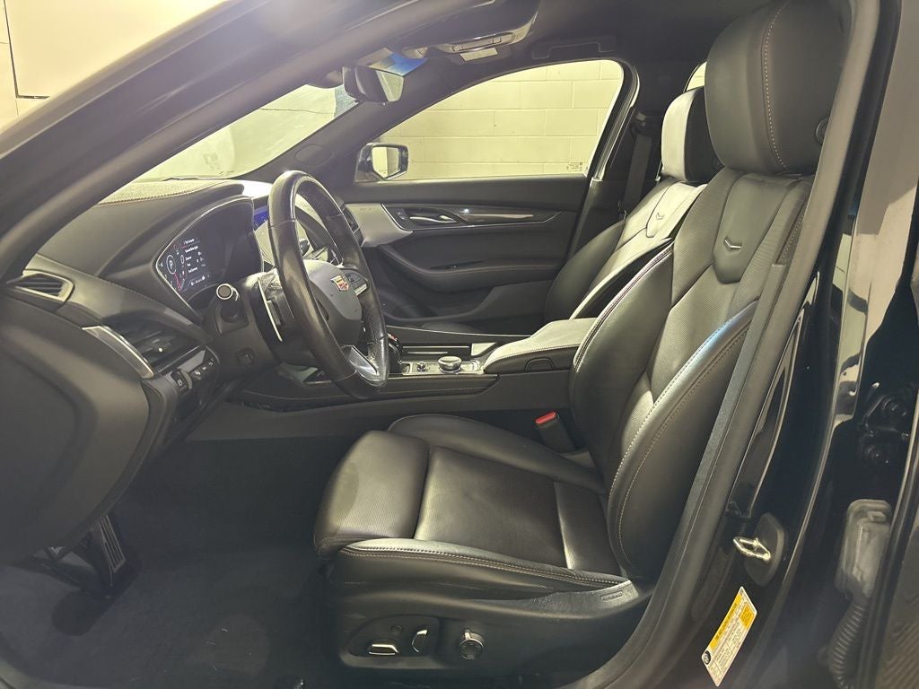 2023 Cadillac CT5 Sport