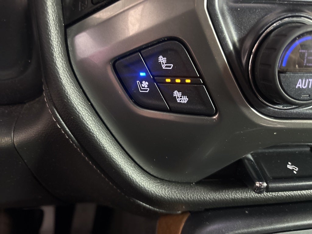 2018 Chevrolet Silverado 1500 LTZ 1LZ