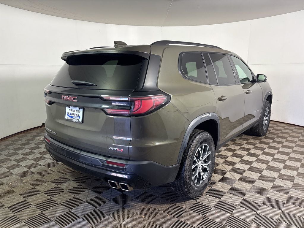 2024 GMC Acadia AT4