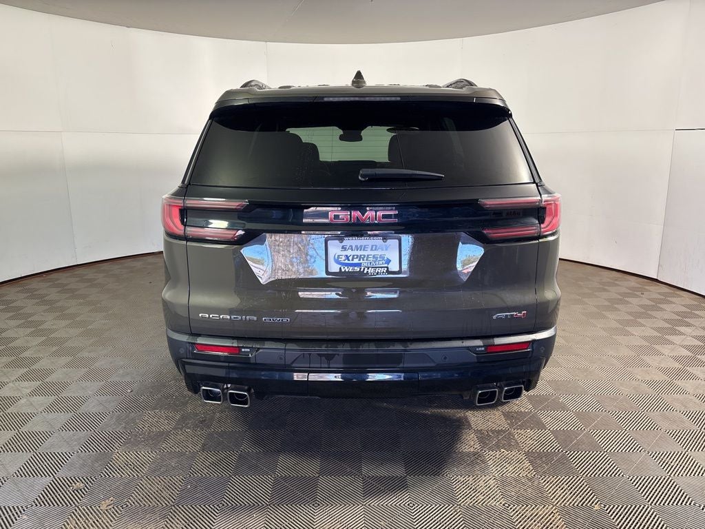 2024 GMC Acadia AT4