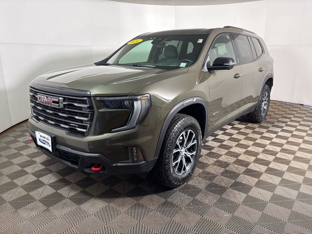 2024 GMC Acadia AT4
