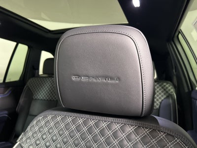 2024 GMC Acadia Denali