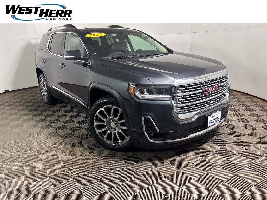 2023 GMC Acadia Denali