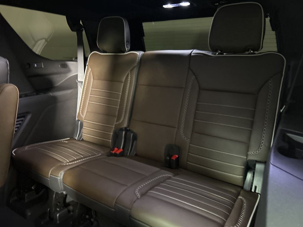 2025 GMC Yukon Denali Ultimate