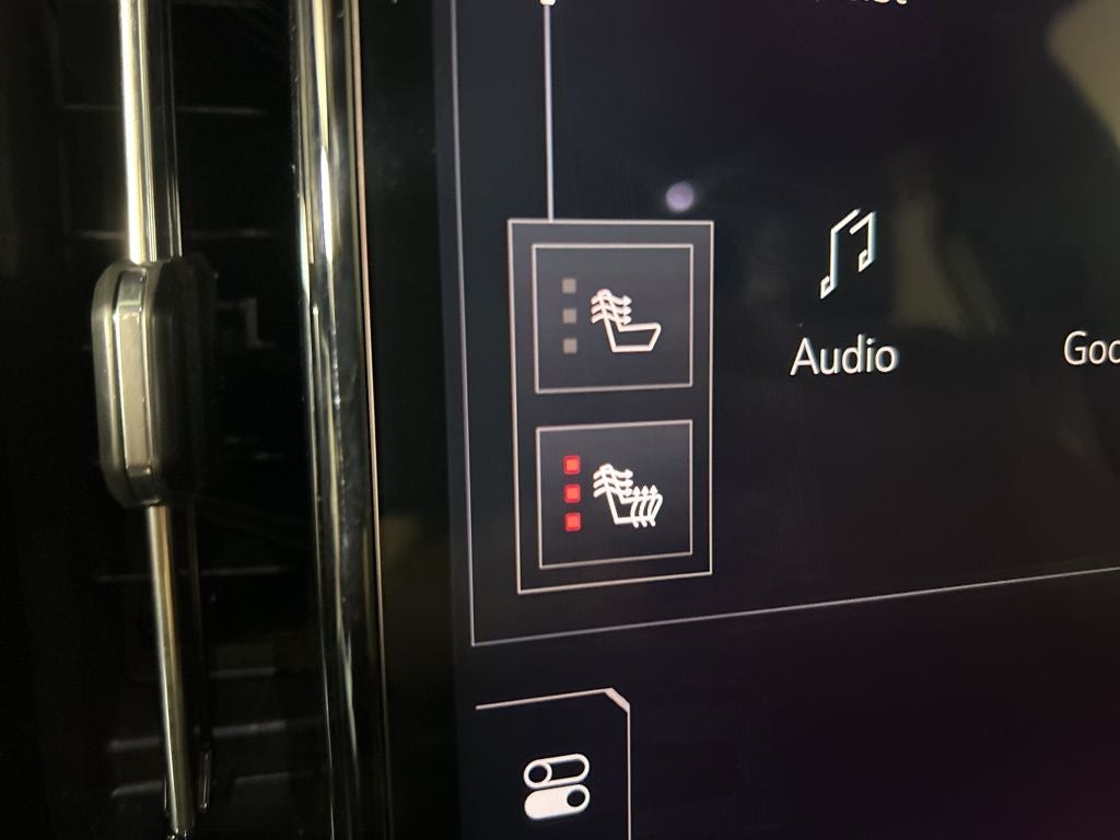 2025 GMC Yukon Denali Ultimate