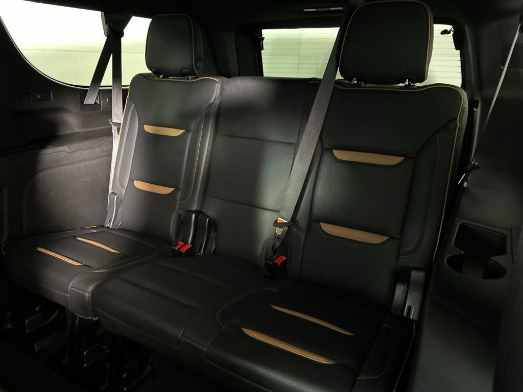 2023 GMC Yukon XL AT4