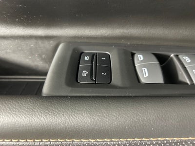 2023 GMC Yukon XL AT4