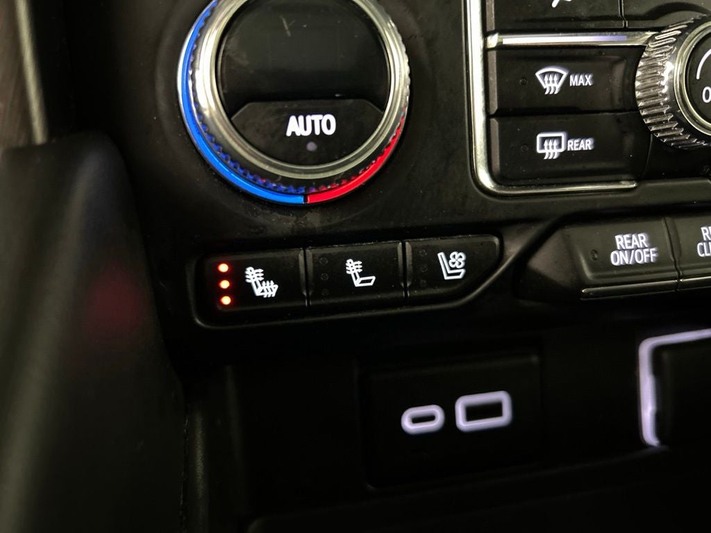 2023 GMC Yukon XL AT4